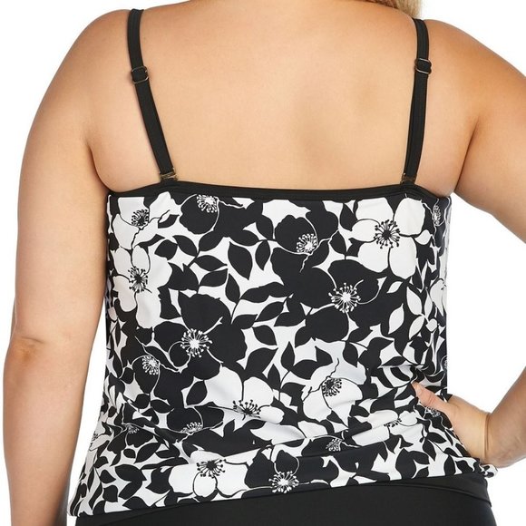 Island Escape Underwire Tankini Swim Top - Picture 3 of 10